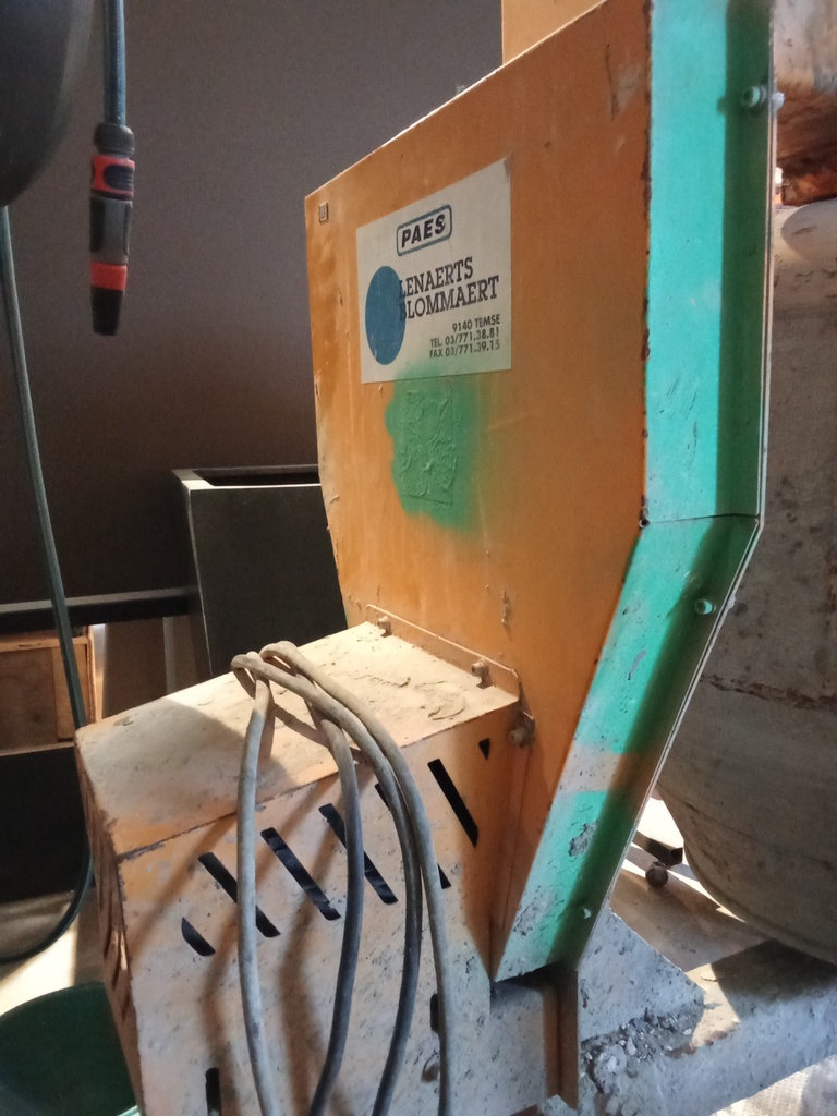 Bétonnière 350L