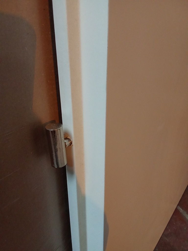 Porte à peindre neuve - 2110* 985