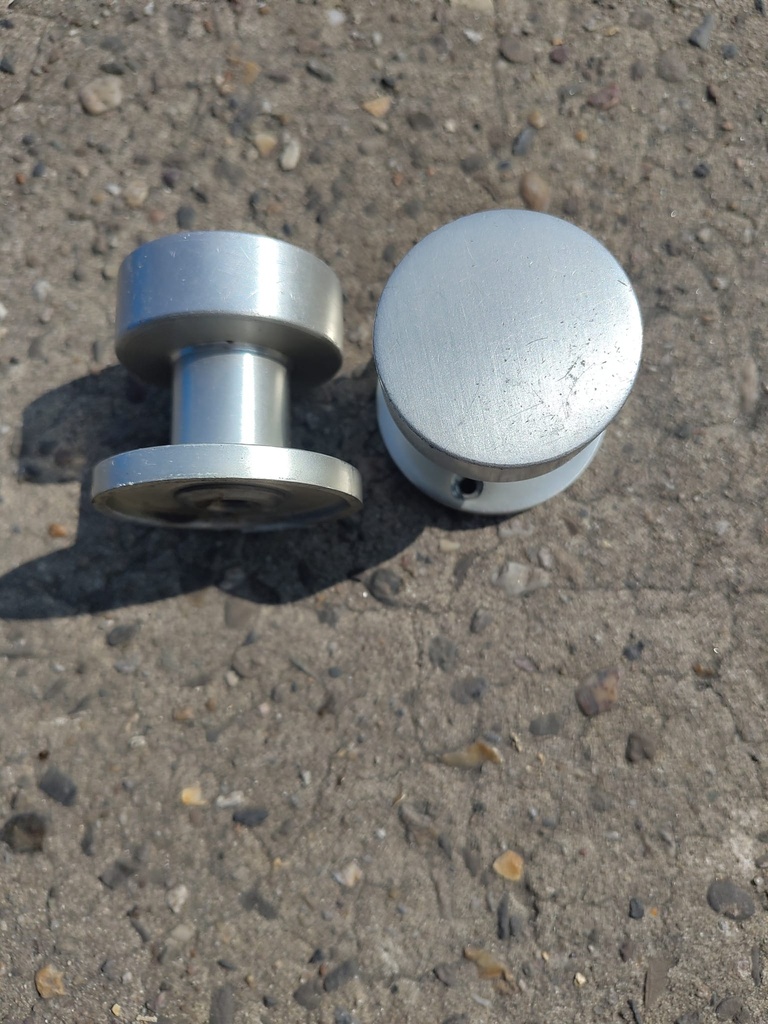 Stock Liège - Poignée de porte en vrac 