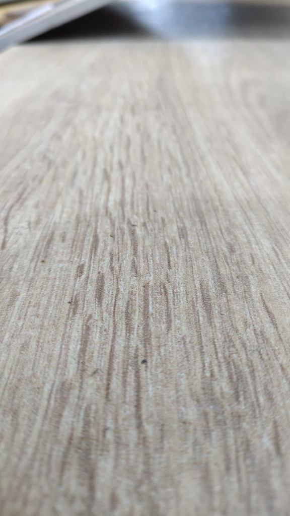 Stock Liège - Carrelage clair effet bois 