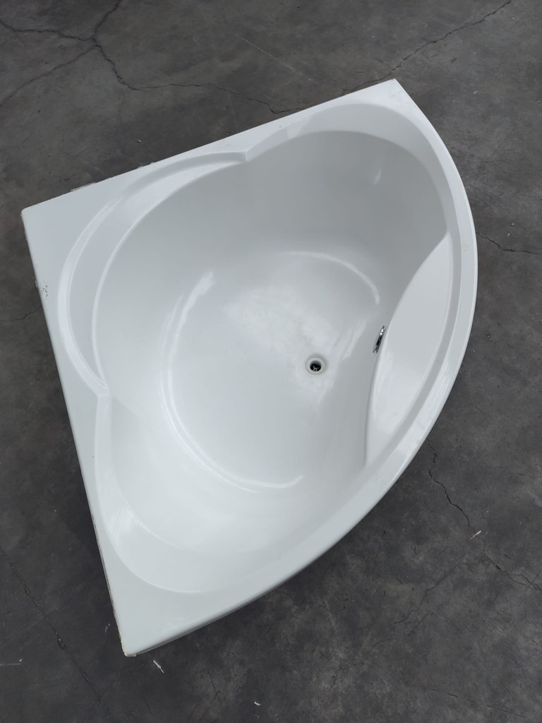 Stock Liège - Baignoire d'angle 