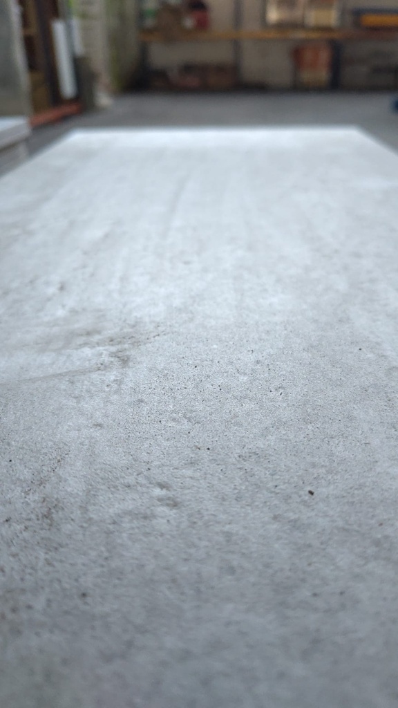 Stock Liège - Carrelage rectangulaire gris clair 60x30cm