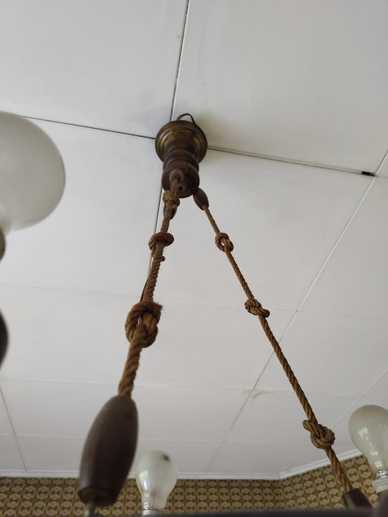 Lustre en bois style gouvernail marin (L) 