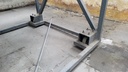 Escalier droit en acier sur roulettes