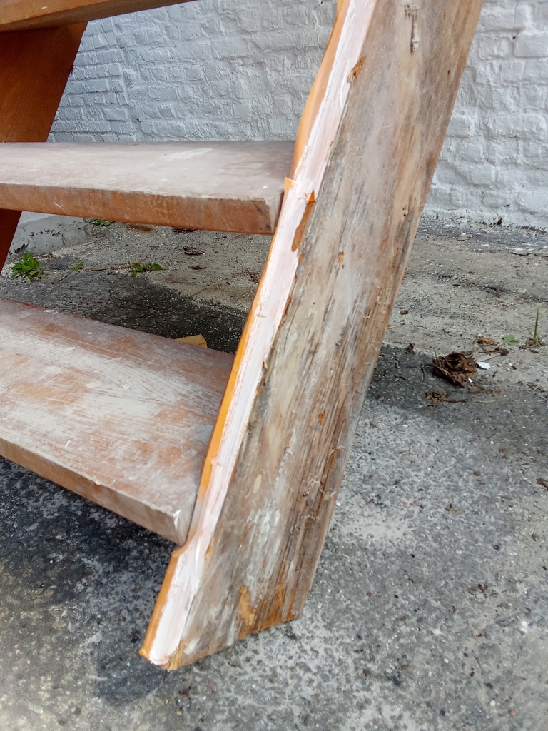 Escalier droit en sapin - 10 marches