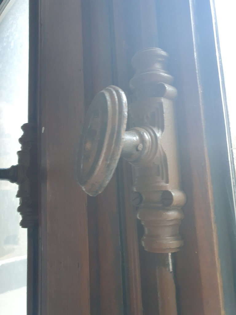 Châssis simple ouvrant - chêne