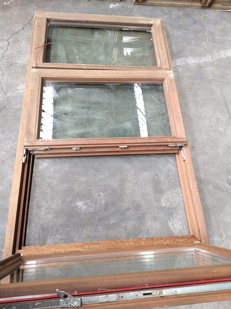 Châssis bois 3 fenêtre 180x105x7 cm (L)