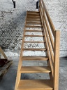 Escalier droit chêne - 13 marches avec main courante (L)