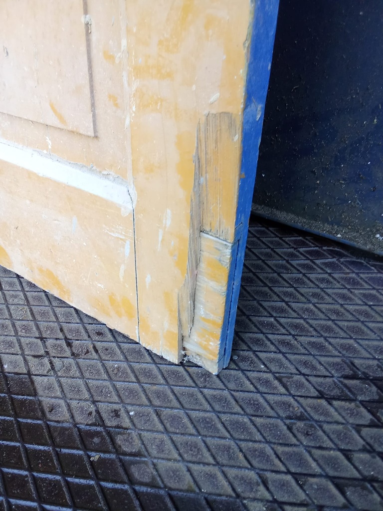 Porte 78*198 Poussée Gauche