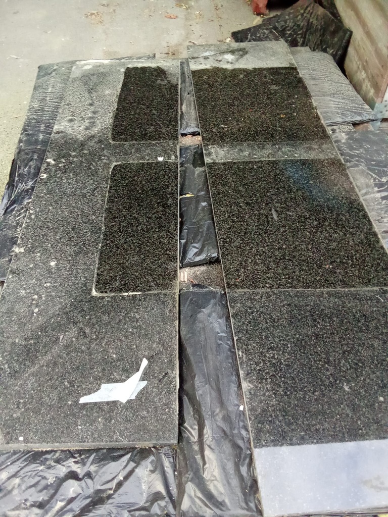 Tablette en marbre 3cm (noir moucheté)