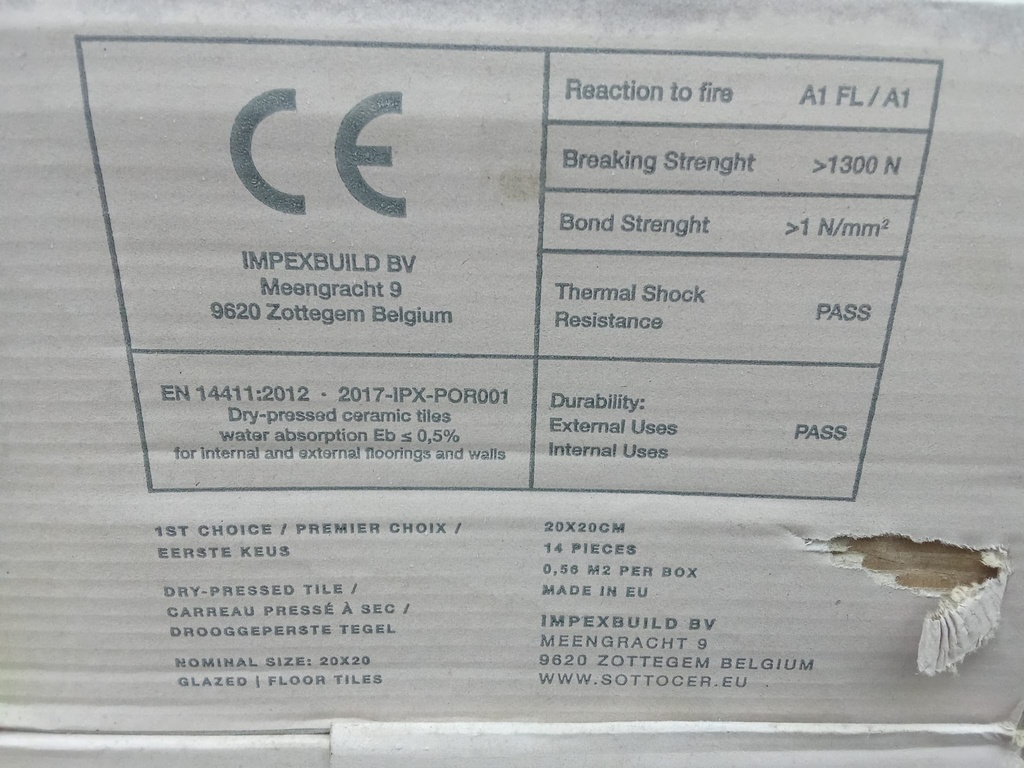 Carrelage motif croix (20*20)