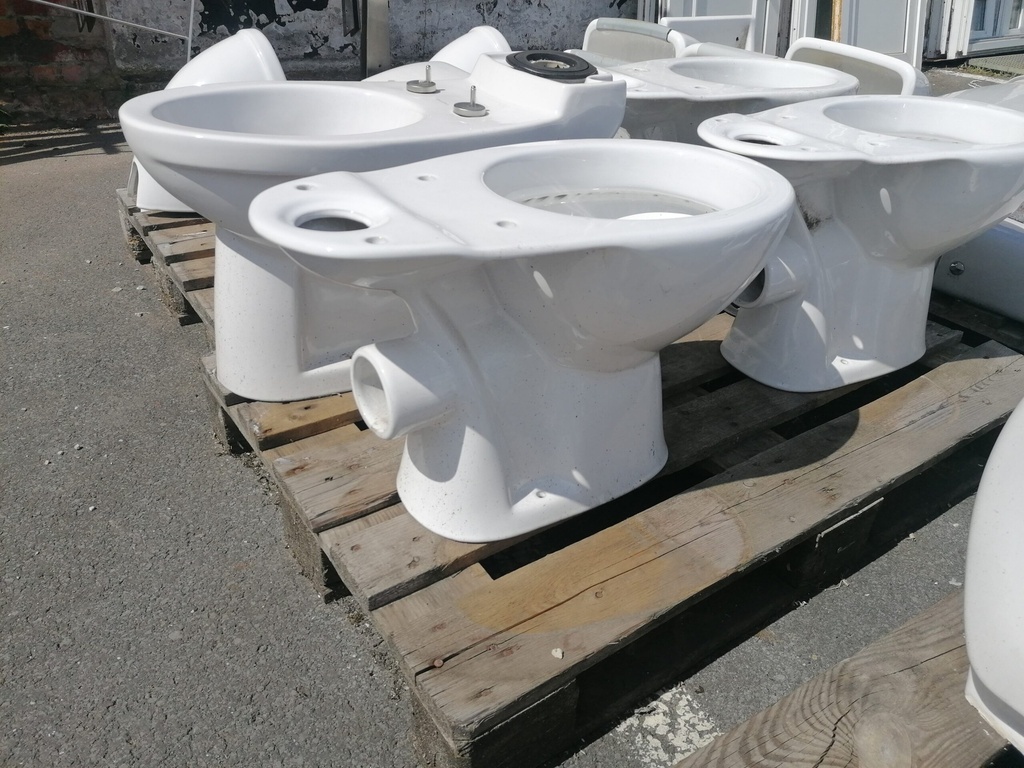 Wc sur pied