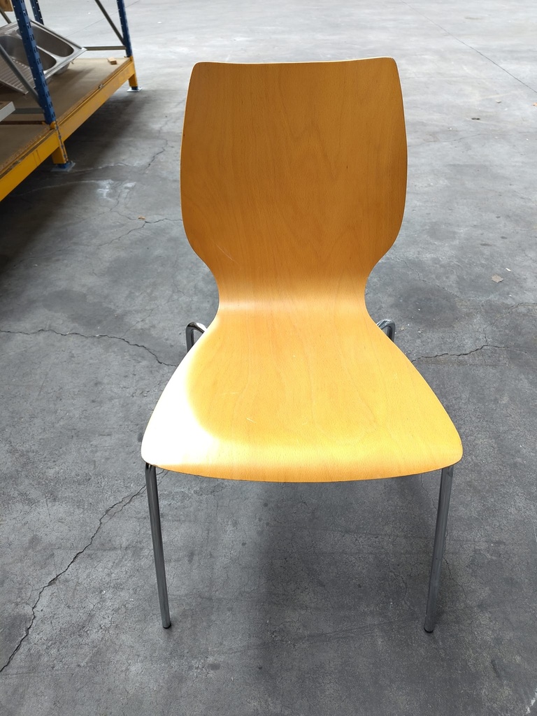 Chaise en hêtre (L)