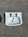 Lavabo en céramique double robinet (L)