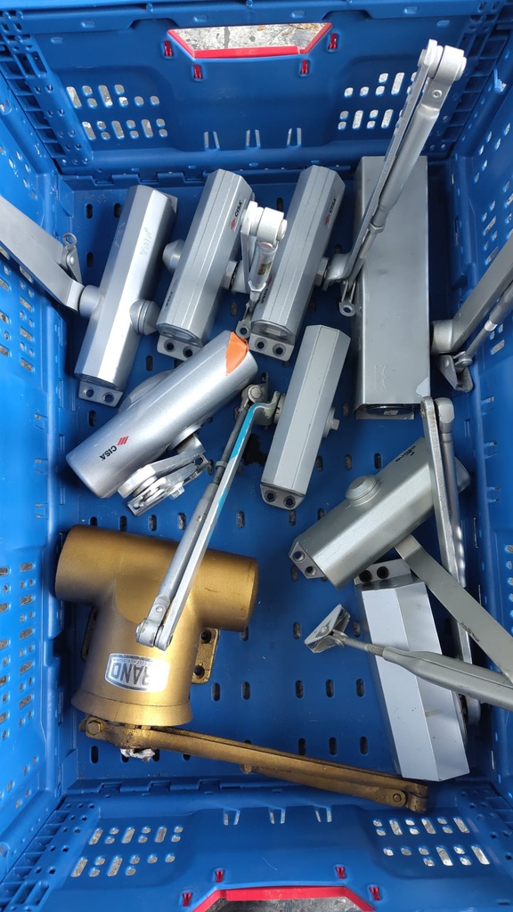 Ferme porte automatique (L)