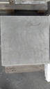 Carrelage épais gris clair effet béton 60x60x2  (L)