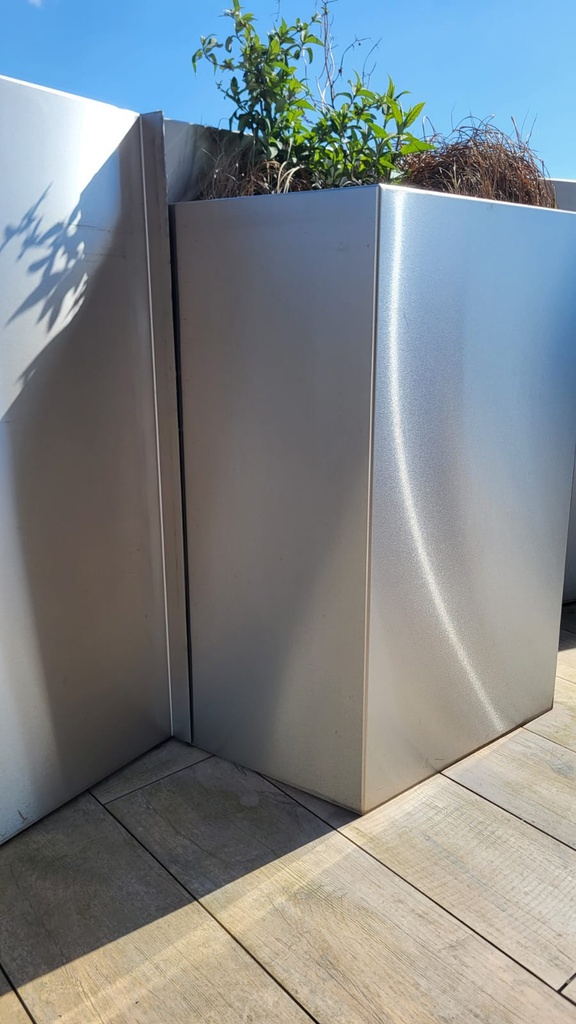 Panneau en Inox 1mm, forme de U