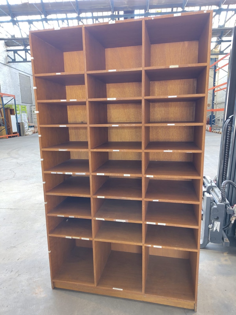 Grand meuble à casiers en bois – Style industriel / vintage (L)