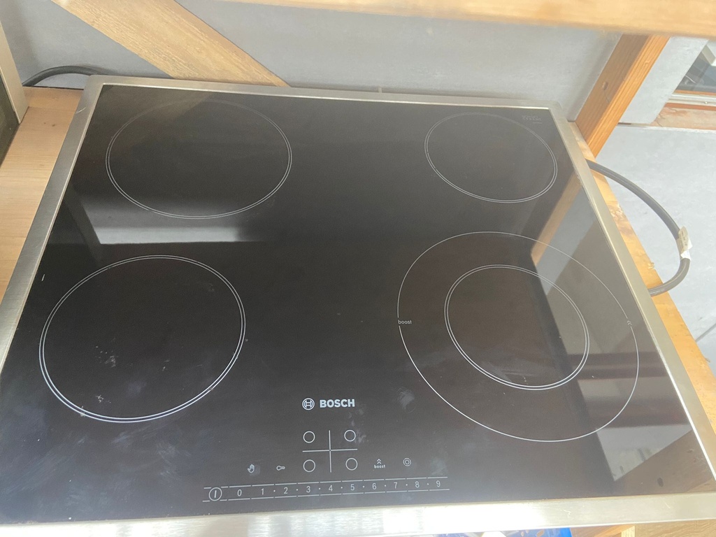 Plaque de cuisson Bosch ht6et60 (L)