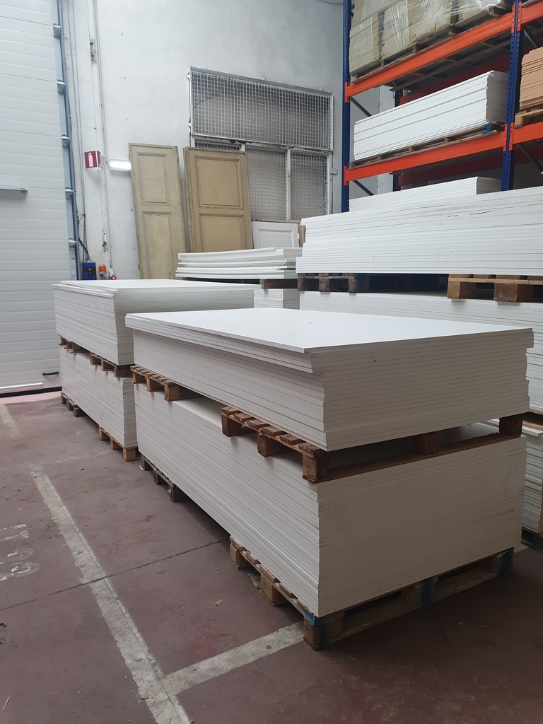 Panneau aggloméré mélaminé blanc