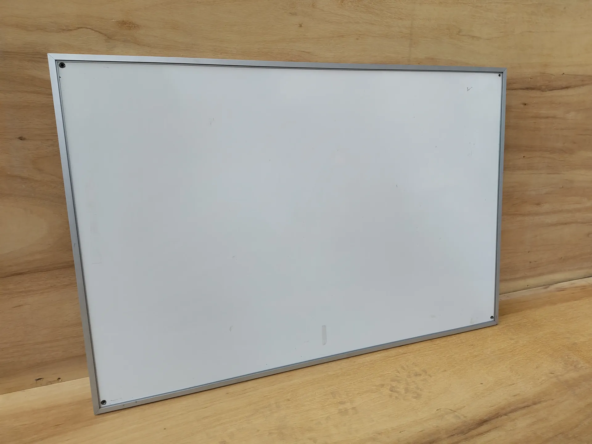 Tableau blanc laqué (L)