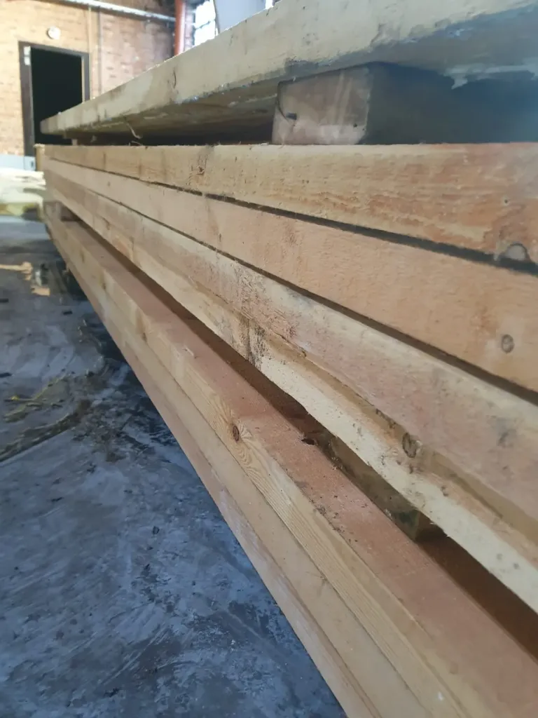 Madrier 75-80/225-230mm