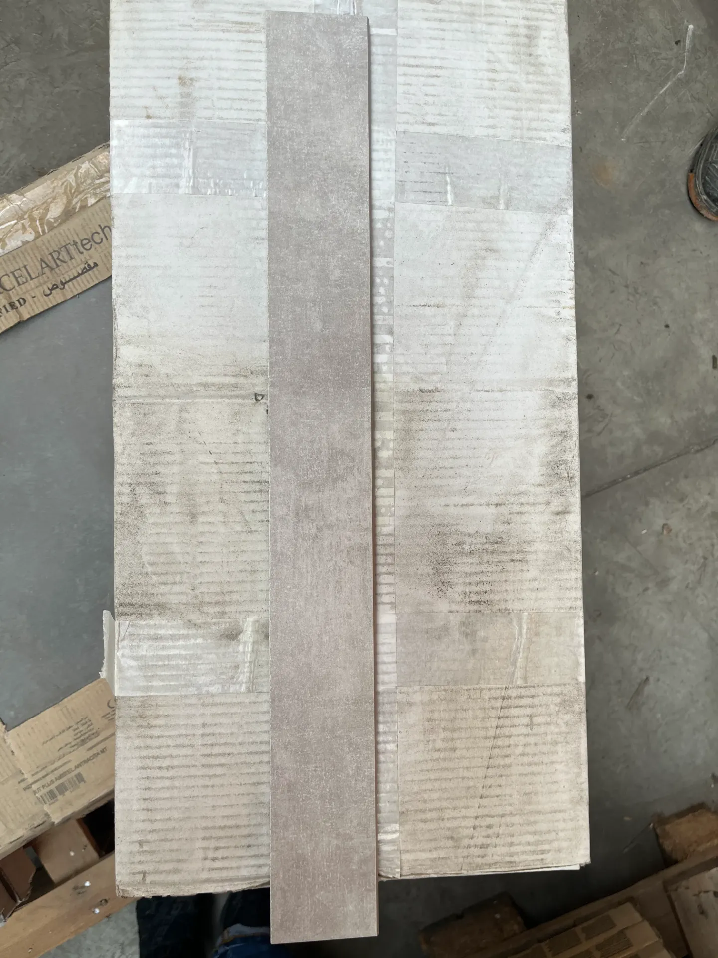 Plinthe Space Gris 60x7x0,8 cm (L)