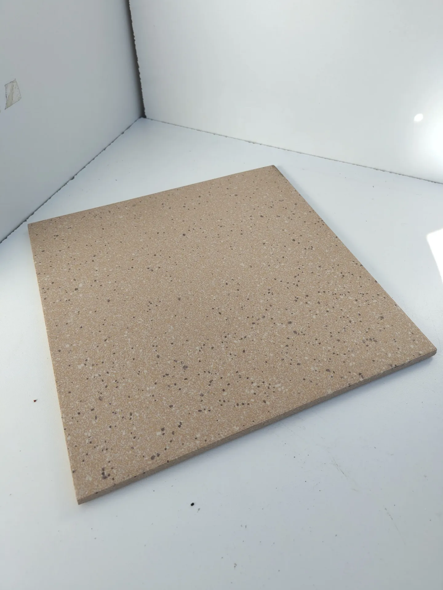 Carrelage Ceasar Grès Fine Porcellanato beige 30x30x0,86 cm (L)