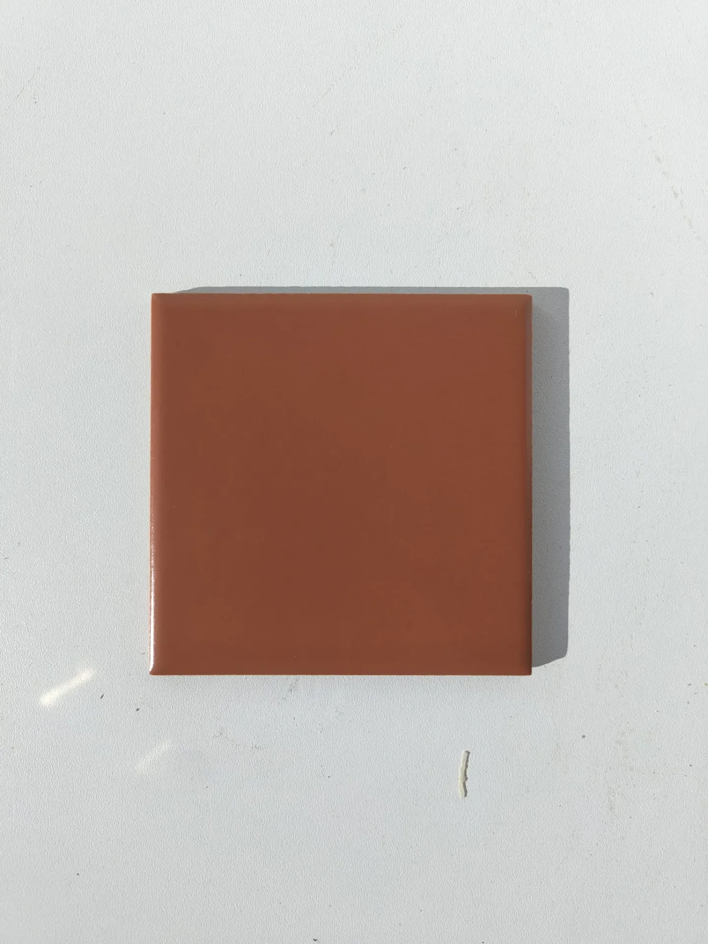 Faïence orange foncé 10x10x0,6 cm (L)