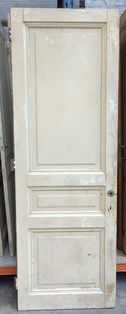 Porte pleine 3 panneaux 236x82x4,5 cm p. droite (L)