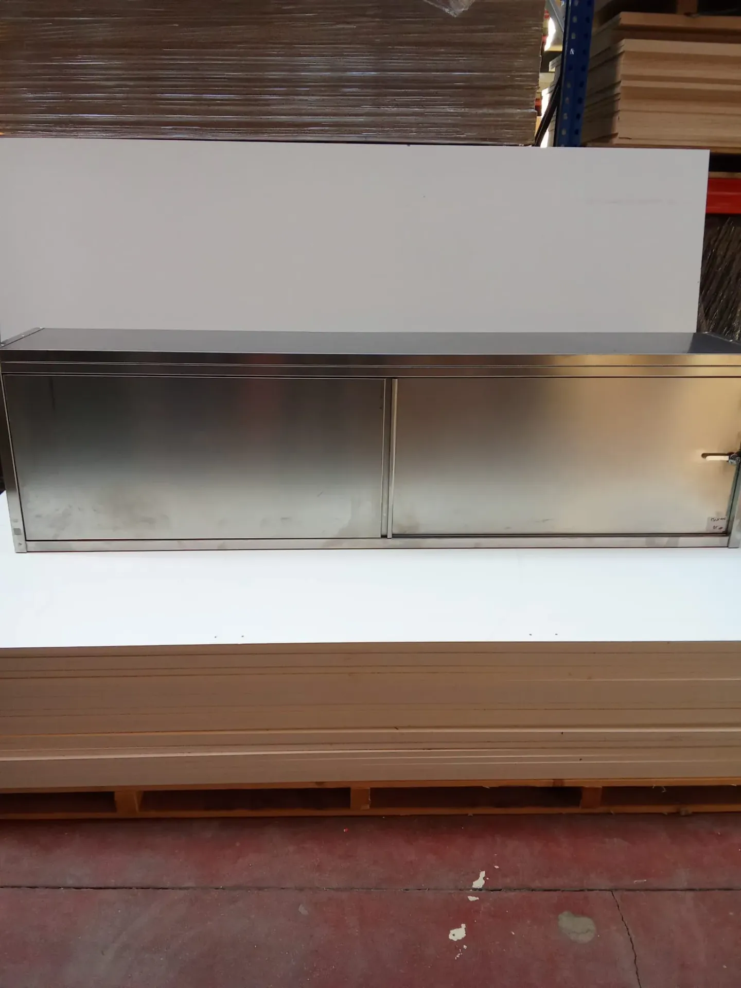 Armoire murale en Inox 220cm