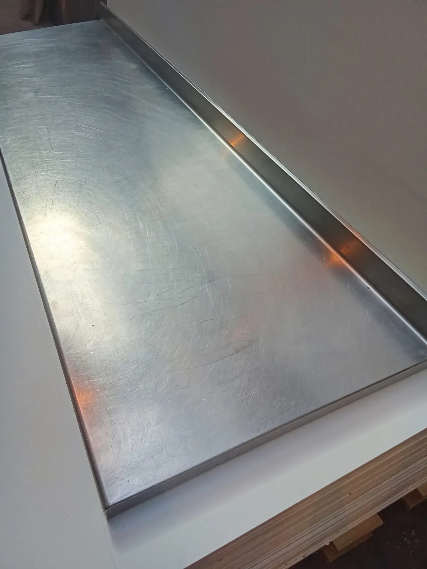 Plan de travail en Inox (240*70cm)