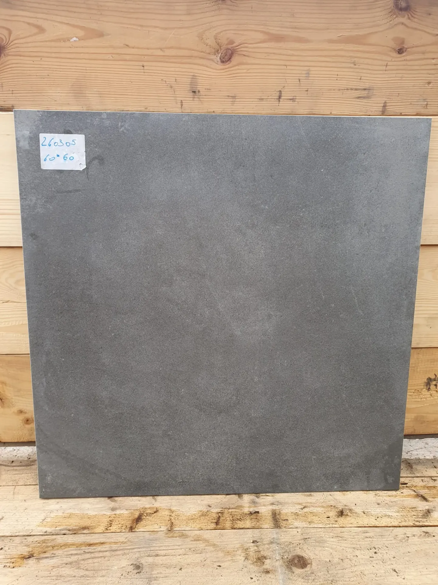 Carrelage céramique gris anthracite 60*60cm [260305]