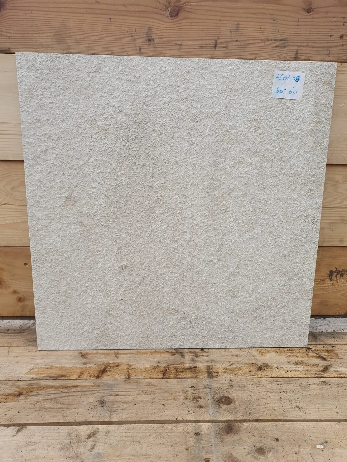 Carrelage céramique texturé 60*60cm [260308]