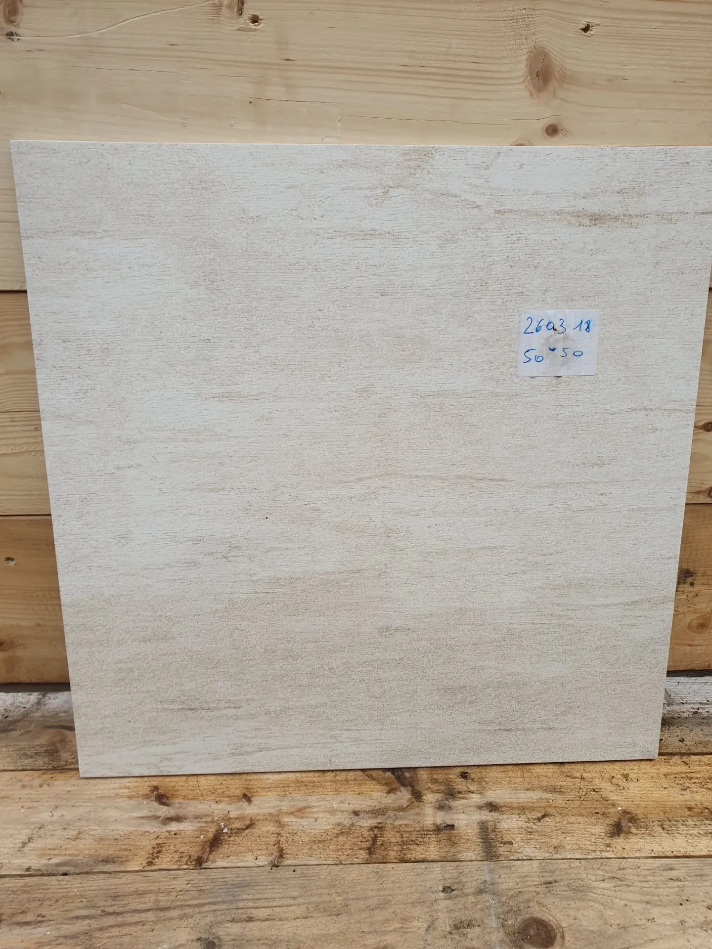 Carrelage céramique 50*50cm [260318]