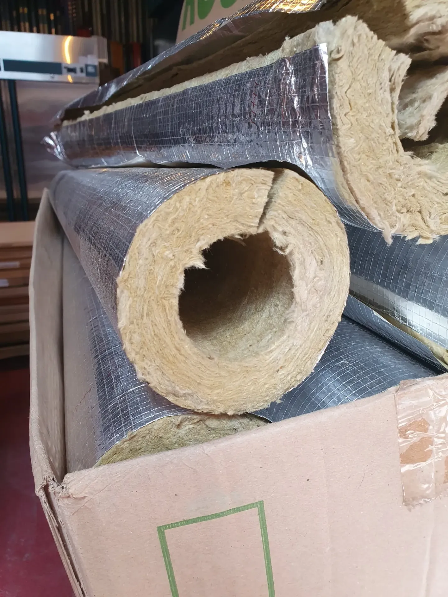 Isolant pour tuyauterie Rockwool 810