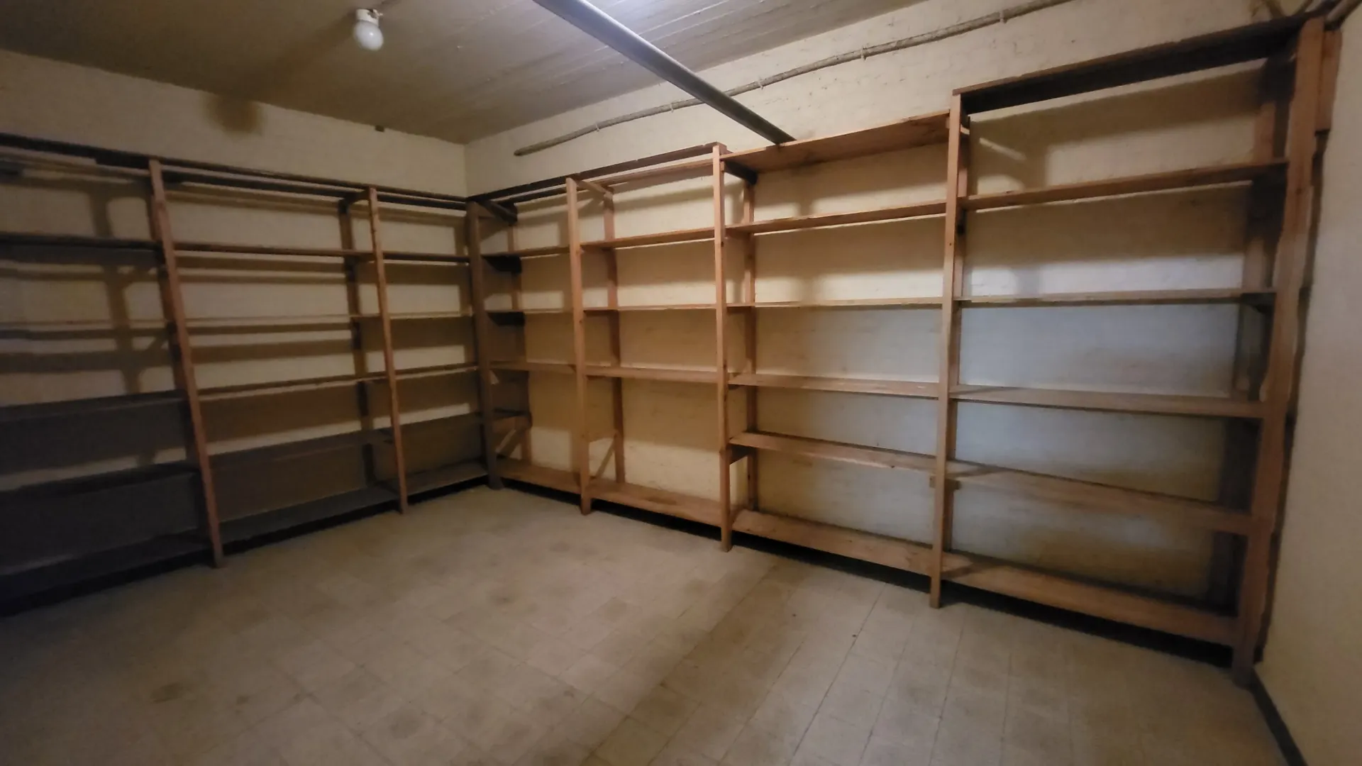 Etagère en bois (lot)