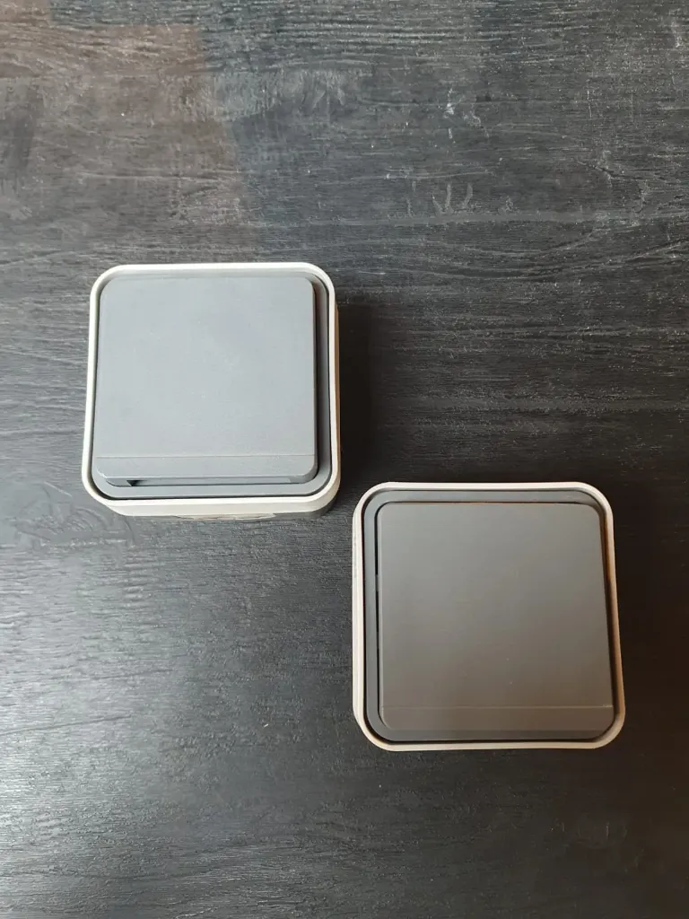 Prise simple Hager IP55