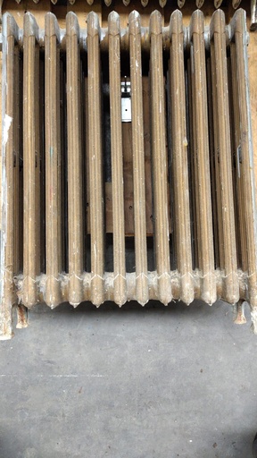 Radiateur sur pied en fonte (L) 