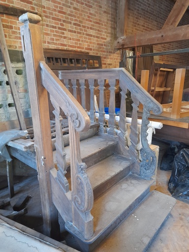Escalier maison César Franck datant du 19ème siècle (L)