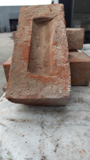 Brique rouge  (L)