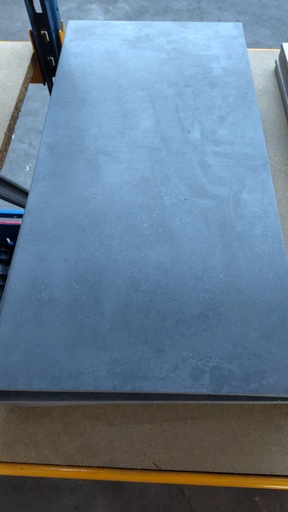 Carrelage rectangulaire gris foncé 60x30cm (L) 