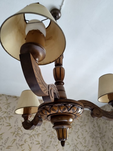 Lustre rustique en bois sculpté 3 bras (L) 