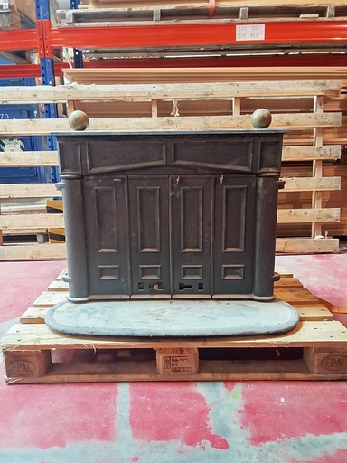 Poêle à bois en fonte