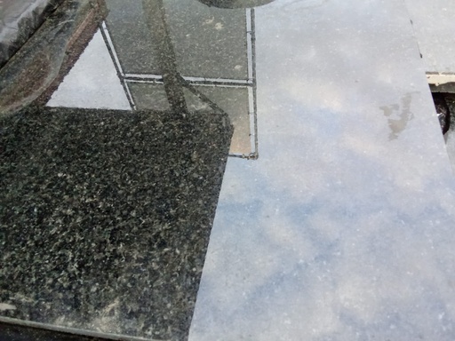 Tablette en granit 3cm (noir moucheté)