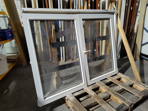 Châssis double vantaux PVC  142x187x10,5 cm (L)